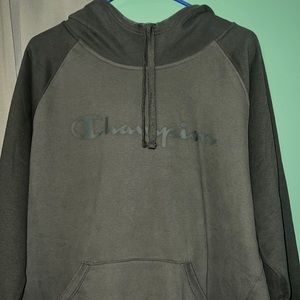 Women’s Champion Hoodie size XXL